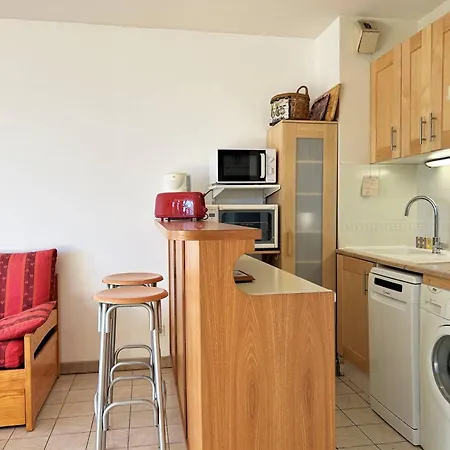 Le Lavandou, 1 Pièce, 4 Personnes - Fr-1-251-202
